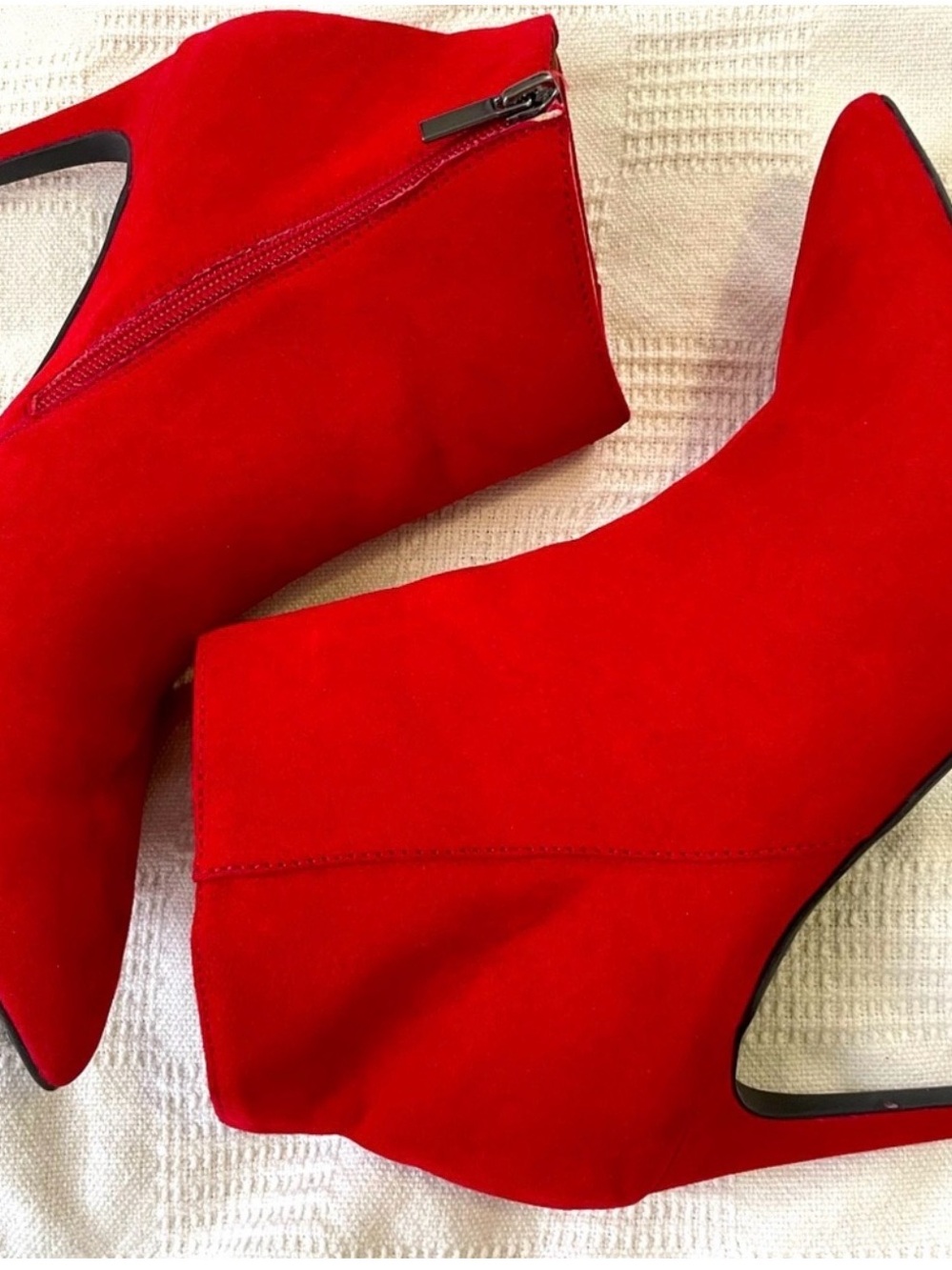 A New Day Women's Norelle Microsuede Stiletto Pointed Booties
RED